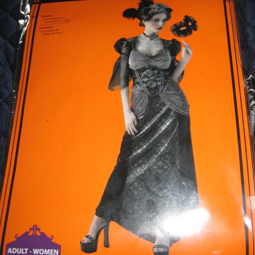 WOMEN'S MASQUERADE BALL COSTUME SIZE LARGE 12/14